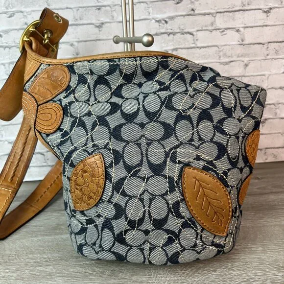 RARE COACH 11781 Bleecker Floral Appliqué Crossbody Hobo Denim Vachetta - Picture 2 of 7